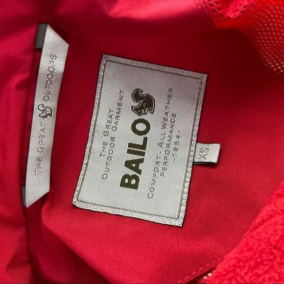 Bailo Italy Gore-Tex Women’s Jacket - Picture 5 of 15